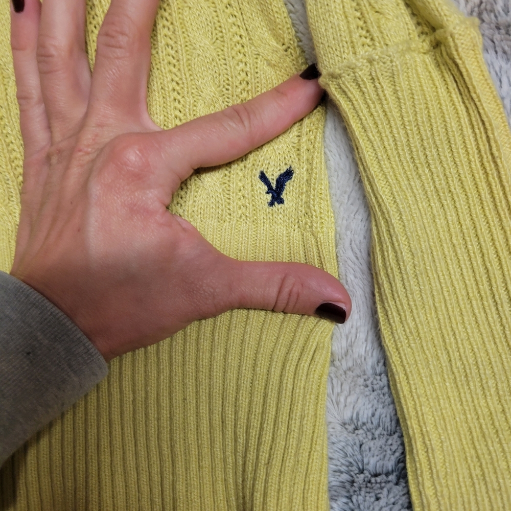 Sweater - Picture 3 of 3